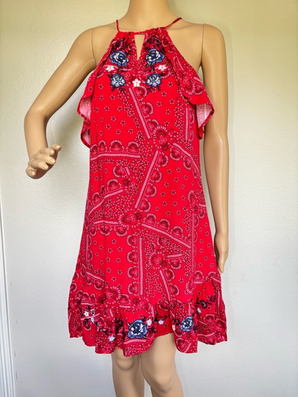 Chelsea & Violet Red Bandana-Print Halter Dress with Blue Floral Accents NWOT - Picture 2 of 16